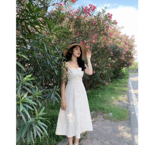 Đầm xoè 2 dây nhíu ngực phối nút bọc | BigBuy360 - bigbuy360.vn