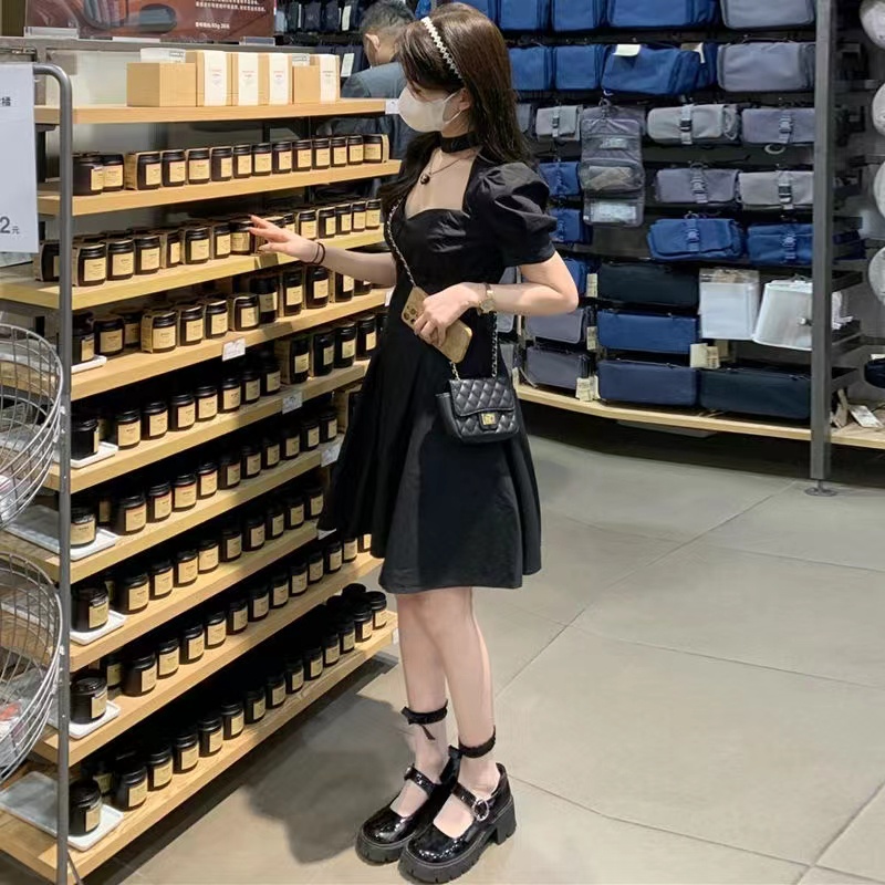 Đầm Tay Phồng Màu Đen Thời Trang Mùa Hè Cho Nữ
