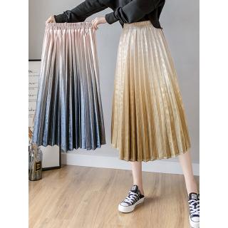 Chân váy xếp li phối màu thanh lịch