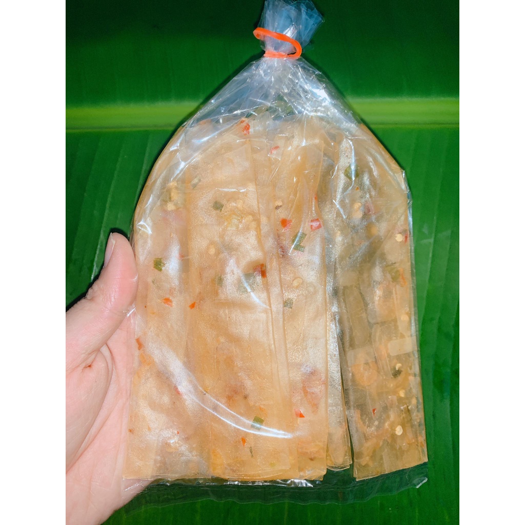 Bánh tráng dẻo cuốn hành phi