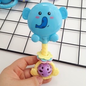 Lục lạc cho bé, Bộ đồ chơi xúc xắc 7 món hình thú phát tiếng kêu vui nhộn kích thích vận động và giác quan của bé