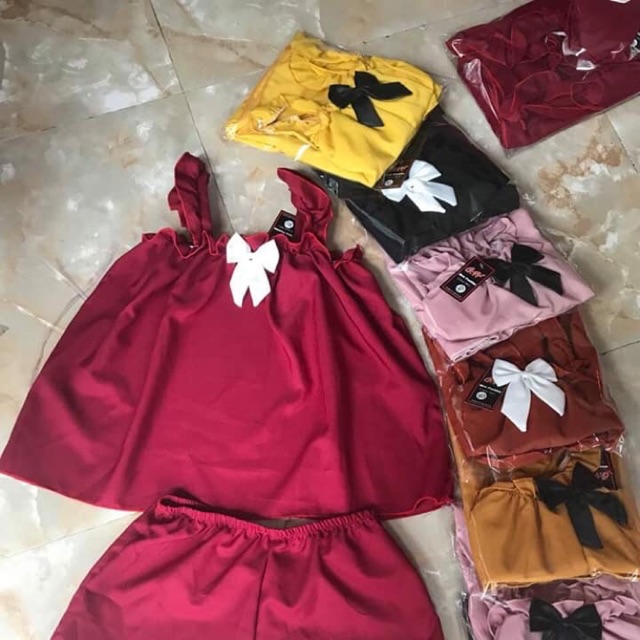 Bộ lụa đùi