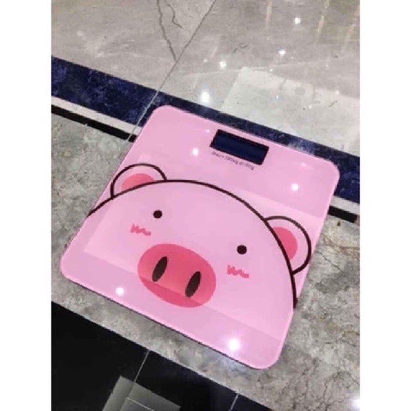 Cân điện tử hình heo, cô gái dùng pin