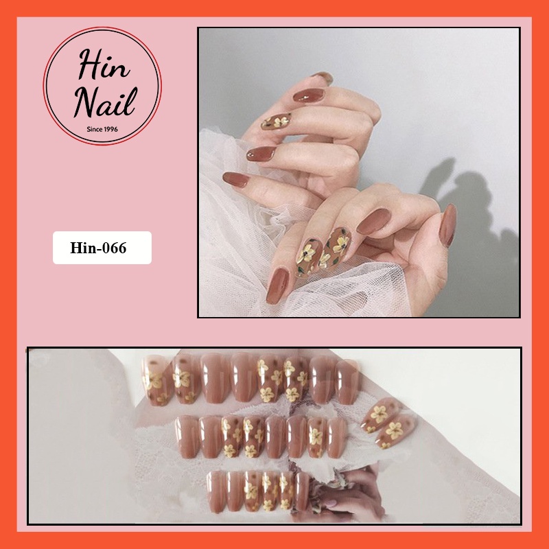 Móng tay giả Hin Nail form dài màu nâu họa tiết hoa