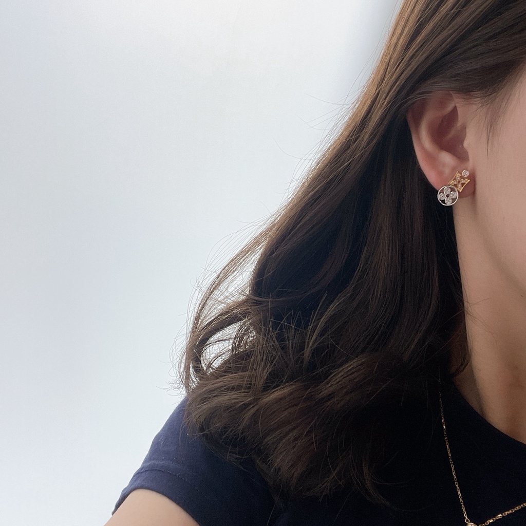 Khuyên Tai Bạc 925 Hình Bông Hoa Cỏ Bốn Lá Khoét Rỗng Phong Cách Mới Cho Bạn Gái