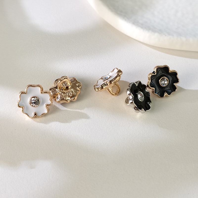 10 cái / lốc 11mm Nút hoa Rhinestone cho quần áo Phụ kiện trang trí áo sơ mi nữ Nút khuy cài khuy áo sơ mi trắng đẹp