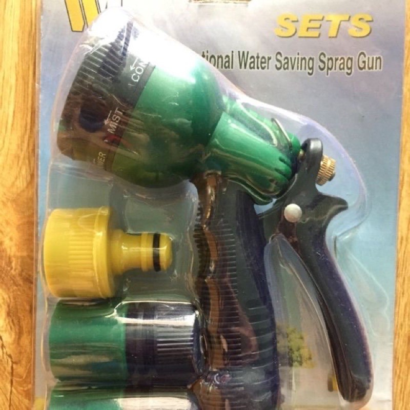 Vòi tưới cây, vòi rửa xe 6 chế độ kèm đầu nối ống mềm.