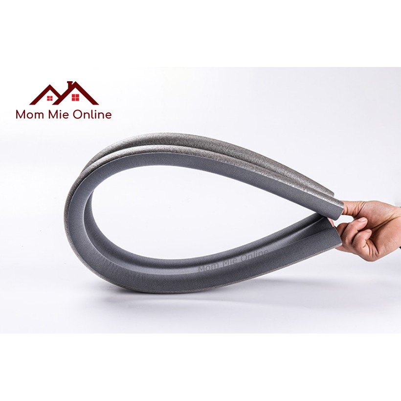 Miếng chặn khe cửa chống côn trùng, bụi bẩn, tránh kẹt chân bé dài 90cm - J175