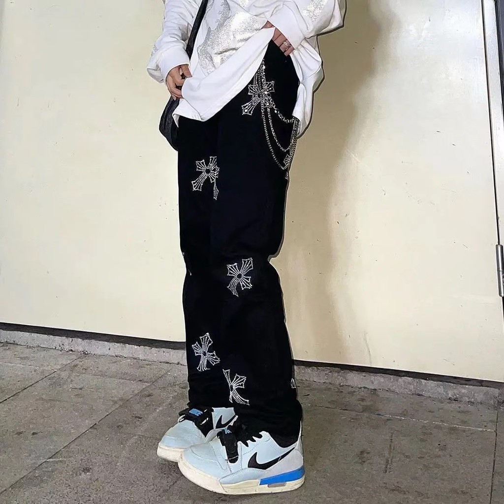Quần Jean unisex họa tiết thánh giá đính đá siêu chất