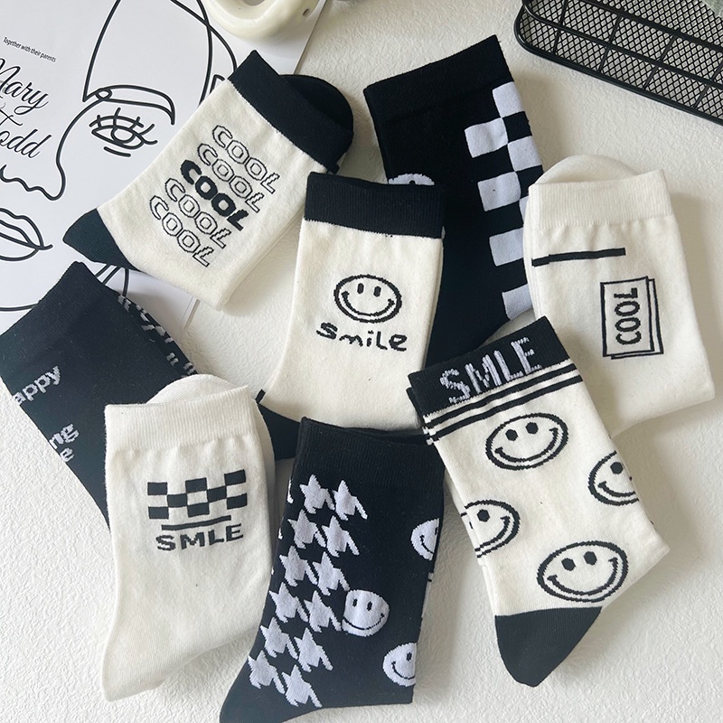Vớ Thể Thao Chất Liệu cotton Họa Tiết Mặt Cười Màu Trắng Đen Thời Trang Thu Đông Phong Cách Hàn Quốc Cho Nam Và Nữ