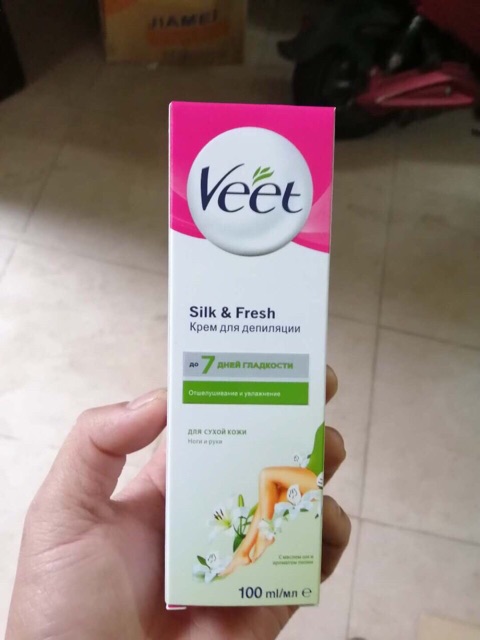 Tẩy lông toàn thân Veet 100ml tẩy sạch, thơm, chăm sóc da | BigBuy360 - bigbuy360.vn