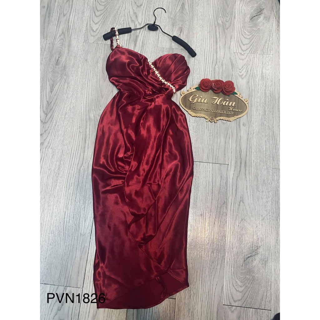 Đầm bên cúp bên nhọn | BigBuy360 - bigbuy360.vn