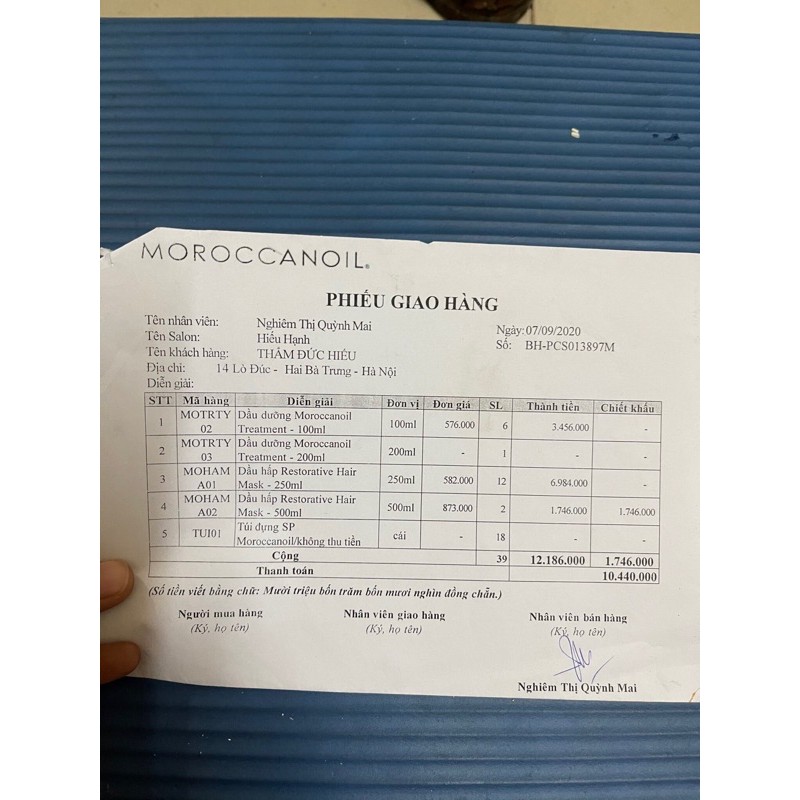 Tinh dầu dưỡng phục hồi tóc hư tổn khô xơ Moroccanoil Treatment Oil 200ml | BigBuy360 - bigbuy360.vn