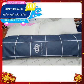 Vỏ gối ôm cotton poly loại to mẫu karo vương miện