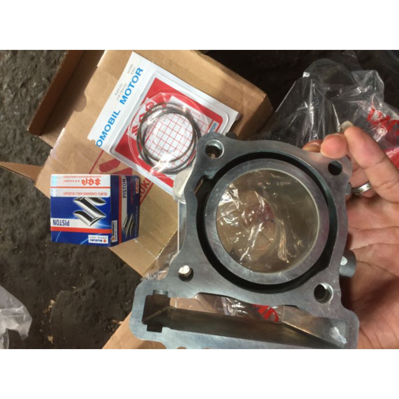 Full bộ lòng + trái piston + bạc  Su Satria FI - zin hãng