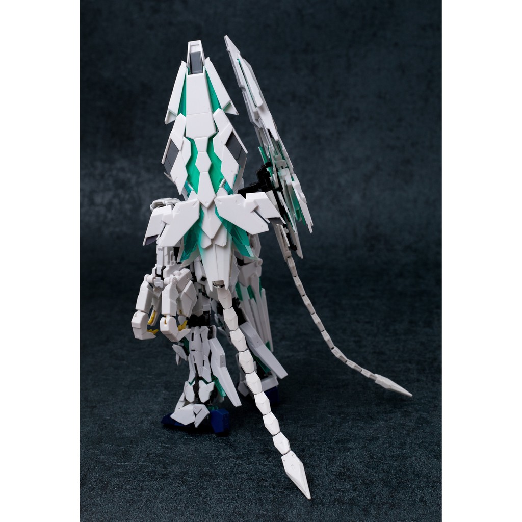 Mô hình lắp ráp RG 1/144 Perfect Parts cho Unicorn - Banshee Effect Wings (không kèm gundam)