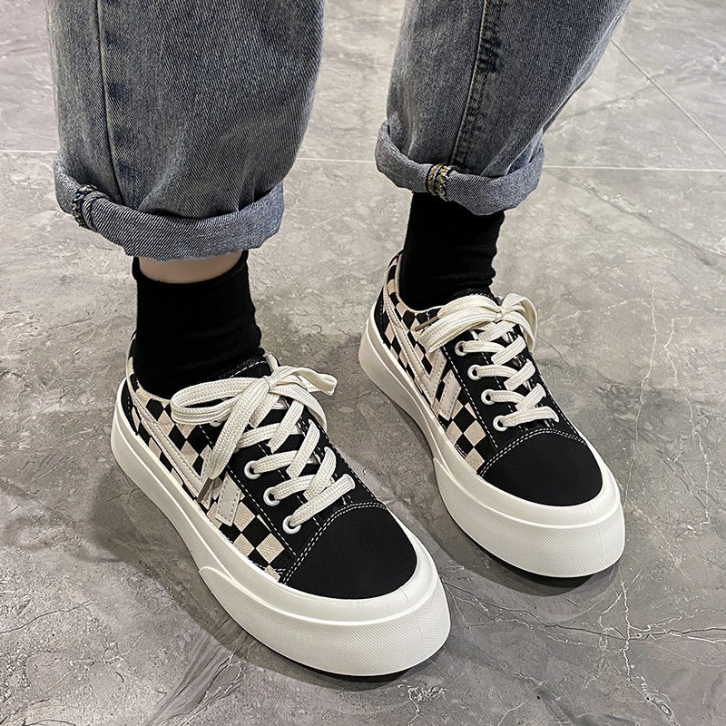 Giày thể thao vải nữ đế bánh mì mũi viền kẻ Caro 2 màu siêu hot mã T12