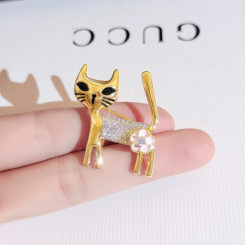 Ghim Cài Áo Hình Mèo Đính Đá Zircon Dễ Thương