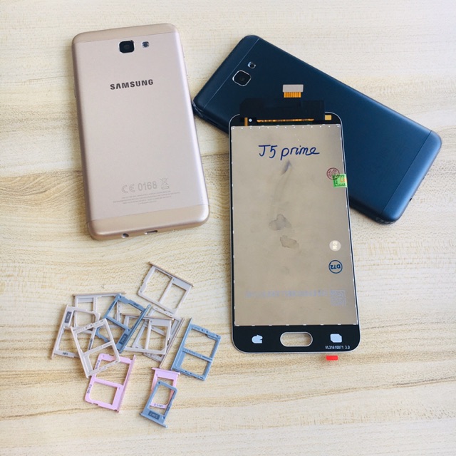 Combo Bộ Vỏ Sườn + Màn Hình Samsung J5 Prime ( G570) Hàng Cao Cấp (Tặng khay Sim)