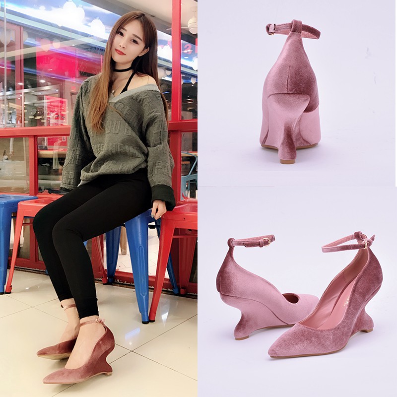 (ORDER) Guốc độc lạ 044