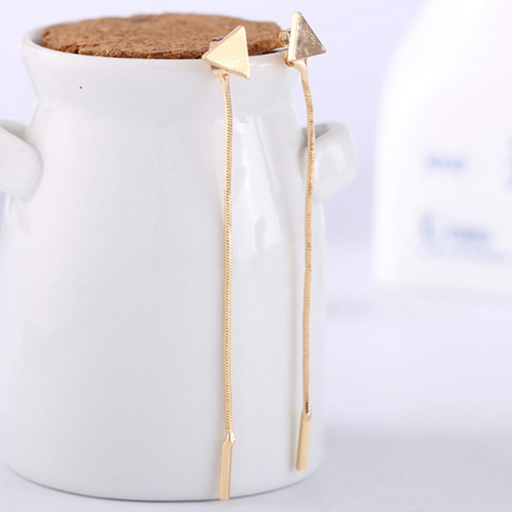 Khuyên tai dáng dài có mặt thời trang nhiều kiểu tùy chọn