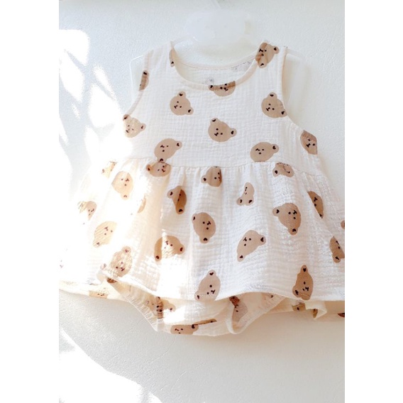 set váy gấu vải xô muslin kèm quần chip phồng cho bé gái