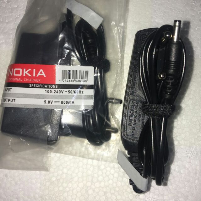 Sạc nokia củ to chân tròn to cho máy nokia cũ 110i...