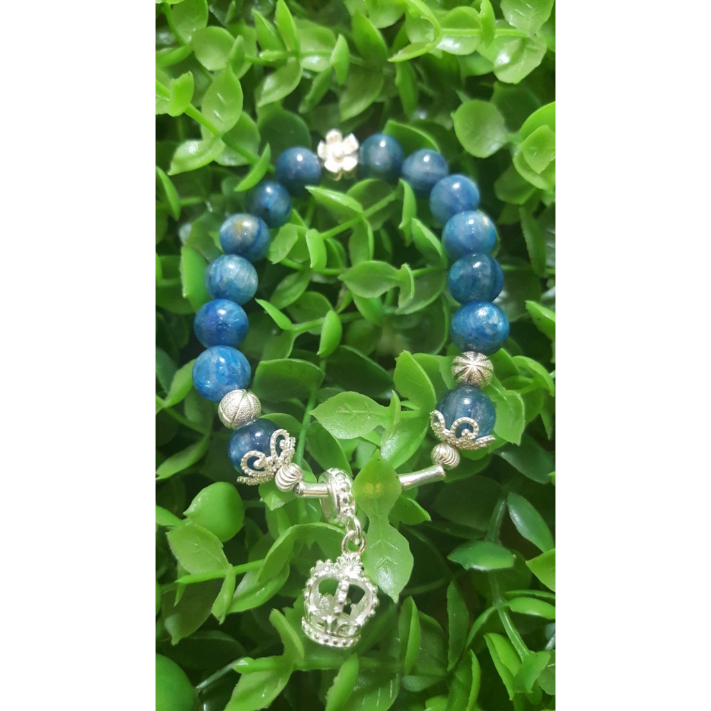 Vòng tay đá Kyanite mix charm Thái 925