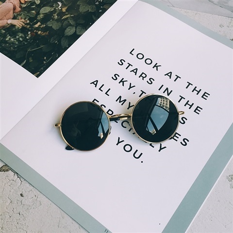 Kính mát gọng tròn màu đen phong cách hiphop Trung Hoa thời trang cho nam nữ