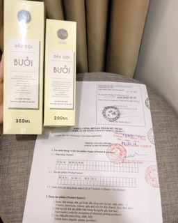 Combo dầu gội bưởi ( lọ to ) + xịt tóc tinh dầu bưởi