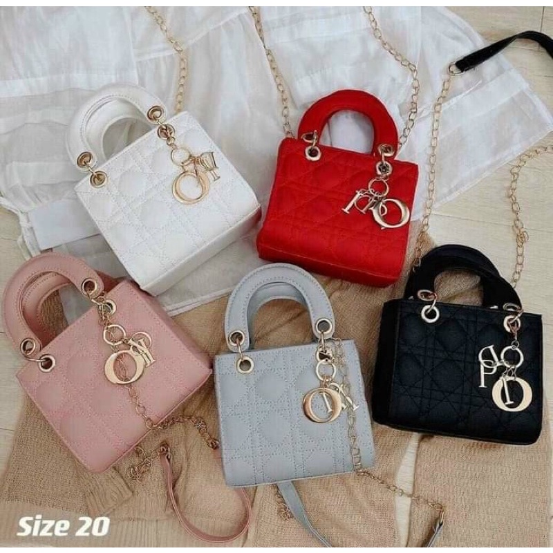 Túi xách nữ, túi lady dáng vuông trần ô có quai xách size 19 (cam kết chuẩn ảnh)