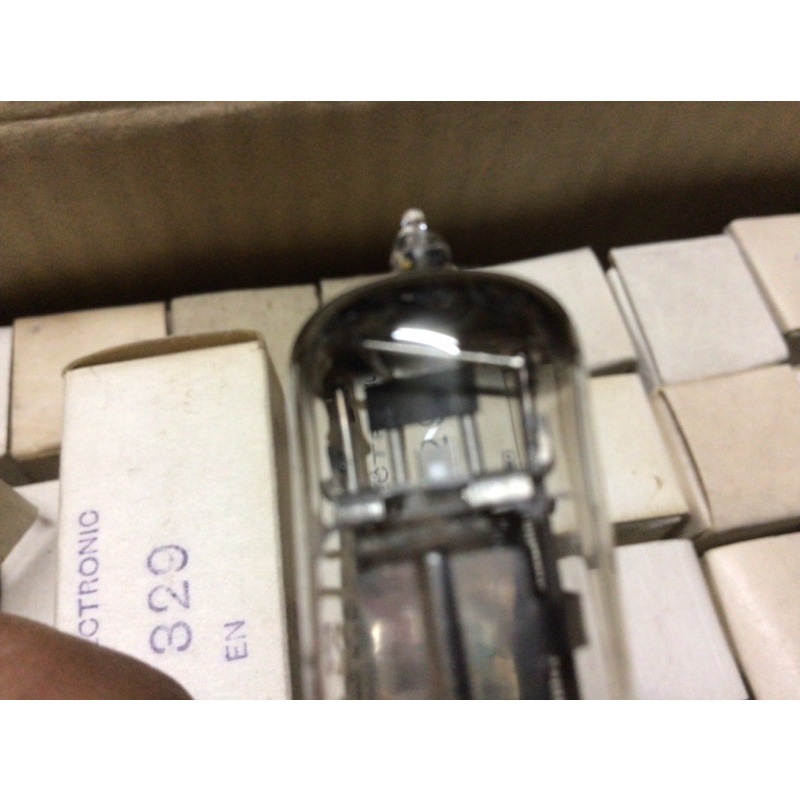 Bóng đèn điện tử cv329 -