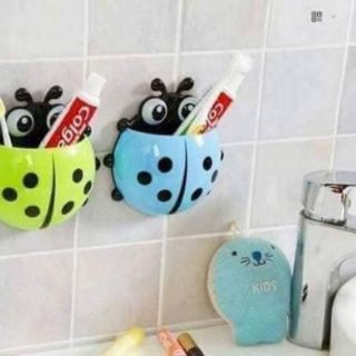 Bọ rùa để bàn chải đánh răng