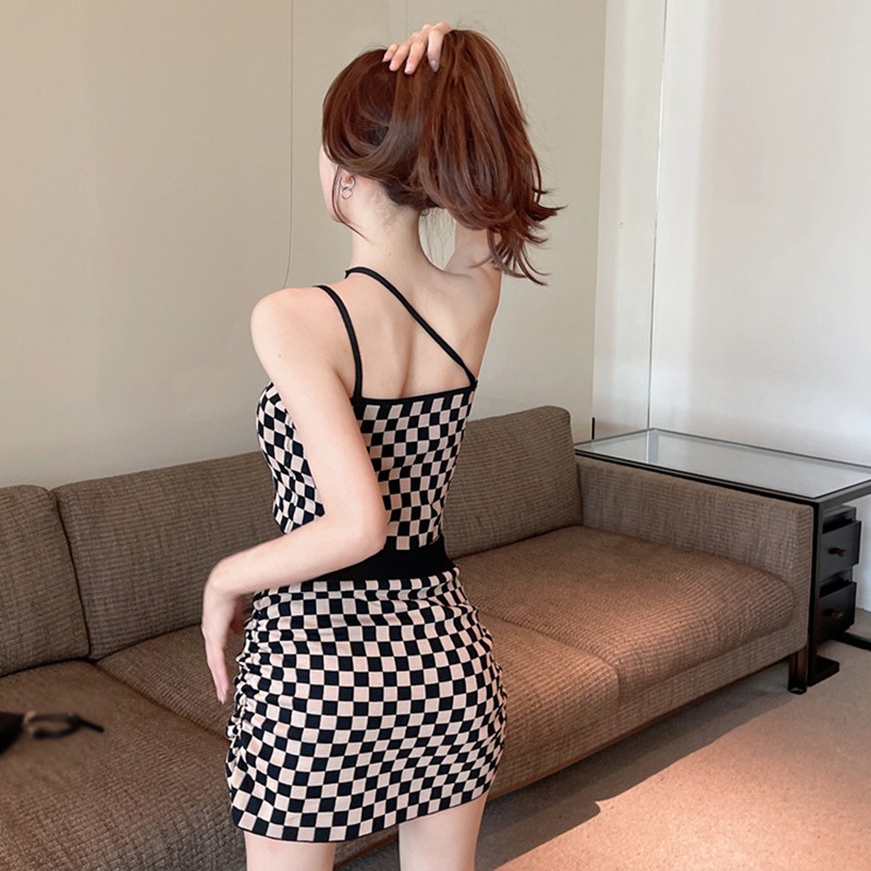 Áo Lửng Cổ Yếm Đan Dây Lưng Phong Cách Hàn Quốc Cho Nữ