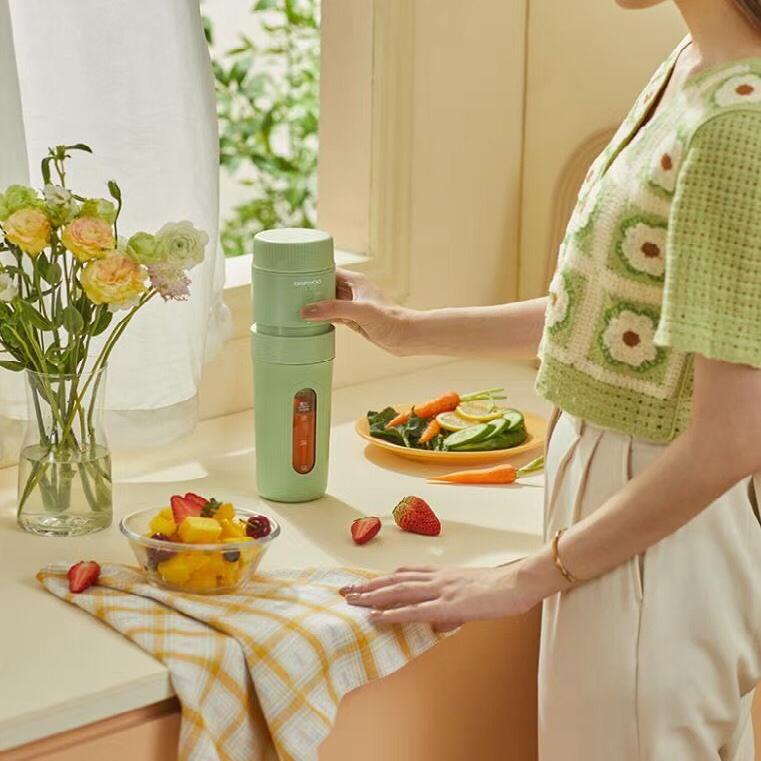 MÁY XAY ÉP HOA QUẢ BỎ TÚI 3IN1 DAEWOO ZB10