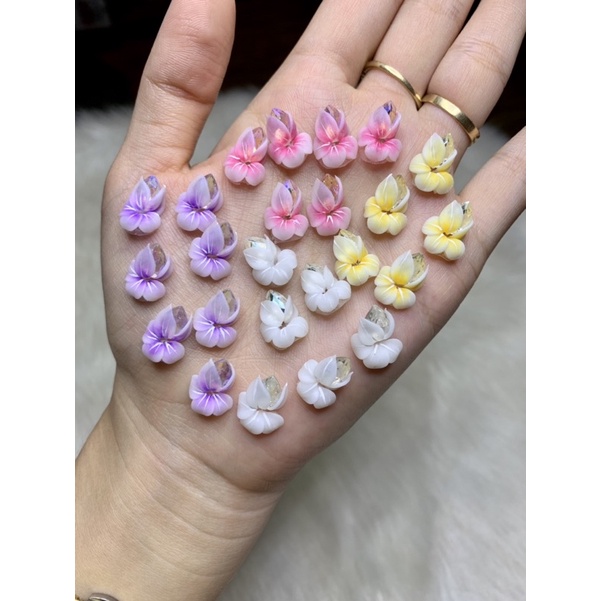 Hoa ly đá - Hoa bột nail mẫu mới