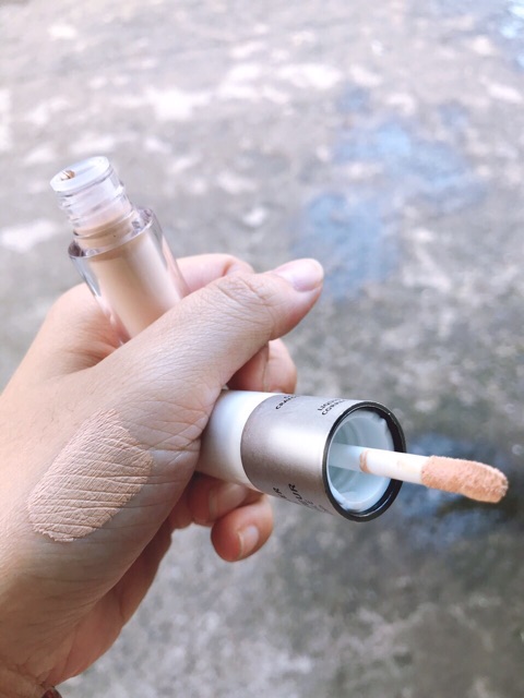 Che khuyết điểm 2 đầu Concealer Dual Veil TFS Hàn Quốc