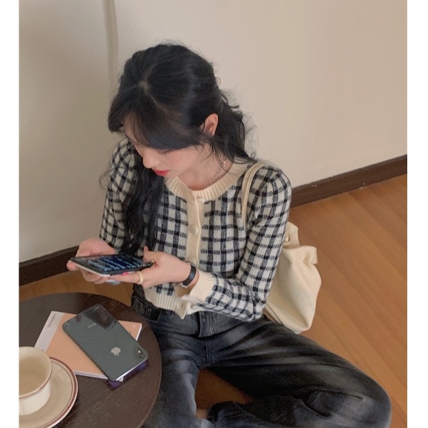 Áo Cardigan Dệt Kim Tay Dài Cổ Tròn Dáng Rộng Kẻ Sọc Kiểu Hàn Quốc Cho Nữ