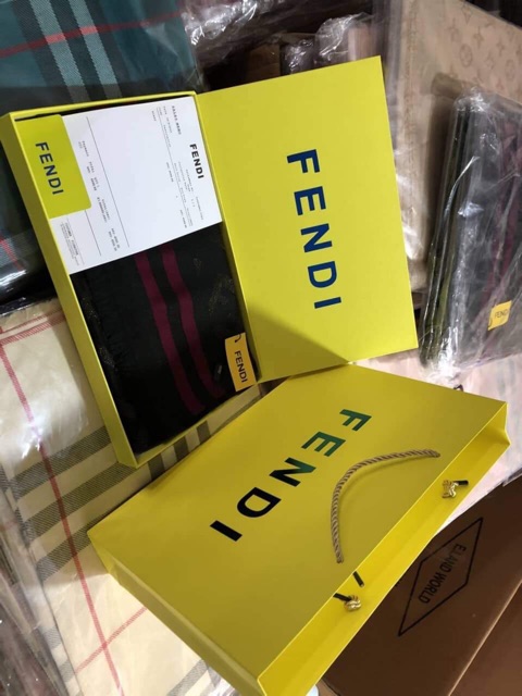 Khăn quàng cổ full box cao cấp chất siêu đẹp | BigBuy360 - bigbuy360.vn