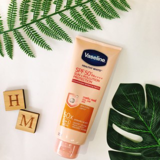 Dưỡng thể Vaseline 50x 320ml