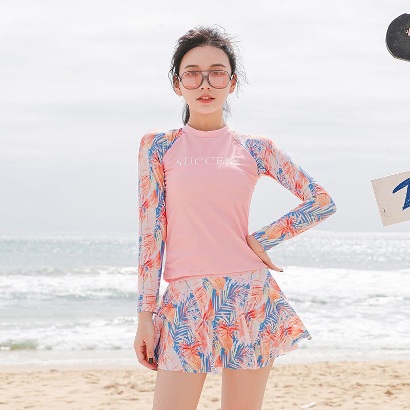 Bộ Đồ Bơi Nữ Phong Cách Thể Thao Năng Động | BigBuy360 - bigbuy360.vn