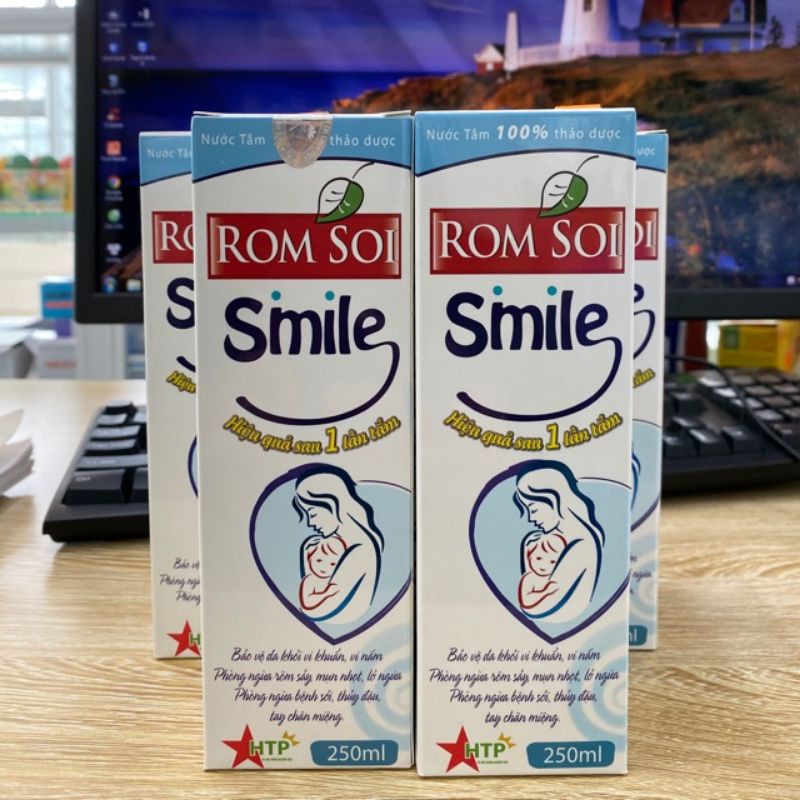 Nước Tắm ROM SOI SMILE chai 250ml hỗ trợ phòng và sạch rôm, sởi ở trẻ