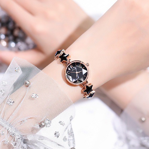 Đồng Hồ Nữ Dây Kim Loại KIMIO 6352 dây rút, dây đính đá ngôi sao may mắn - Đồng Hồ Nữ Dây Kim Loại mặt tròn nữ tính | BigBuy360 - bigbuy360.vn