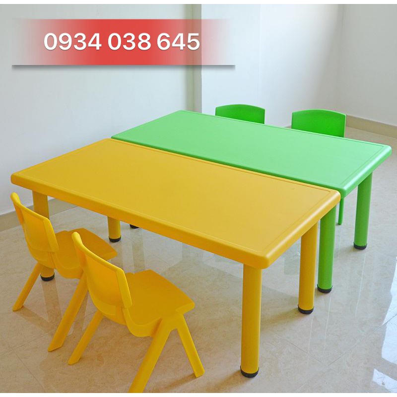 Bàn học cho bé thích hợp cho trẻ ngồi từ mẫu giáo đến hết cấp 2