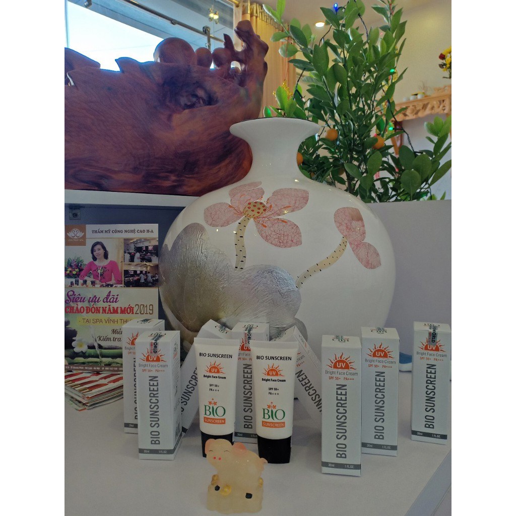 Kem chống nắng sinh học Geneworld Bio Sun Screen | SPF50+PA+++ 30g . . .