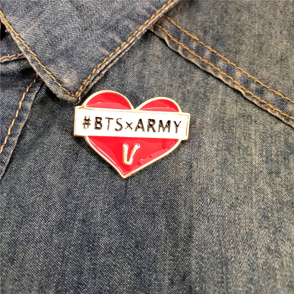 ❤ BTS Pin ❤ 1Pc KPOP Bangtan Boys Enamel Pin Badges BTS ARMY Brooches Pins