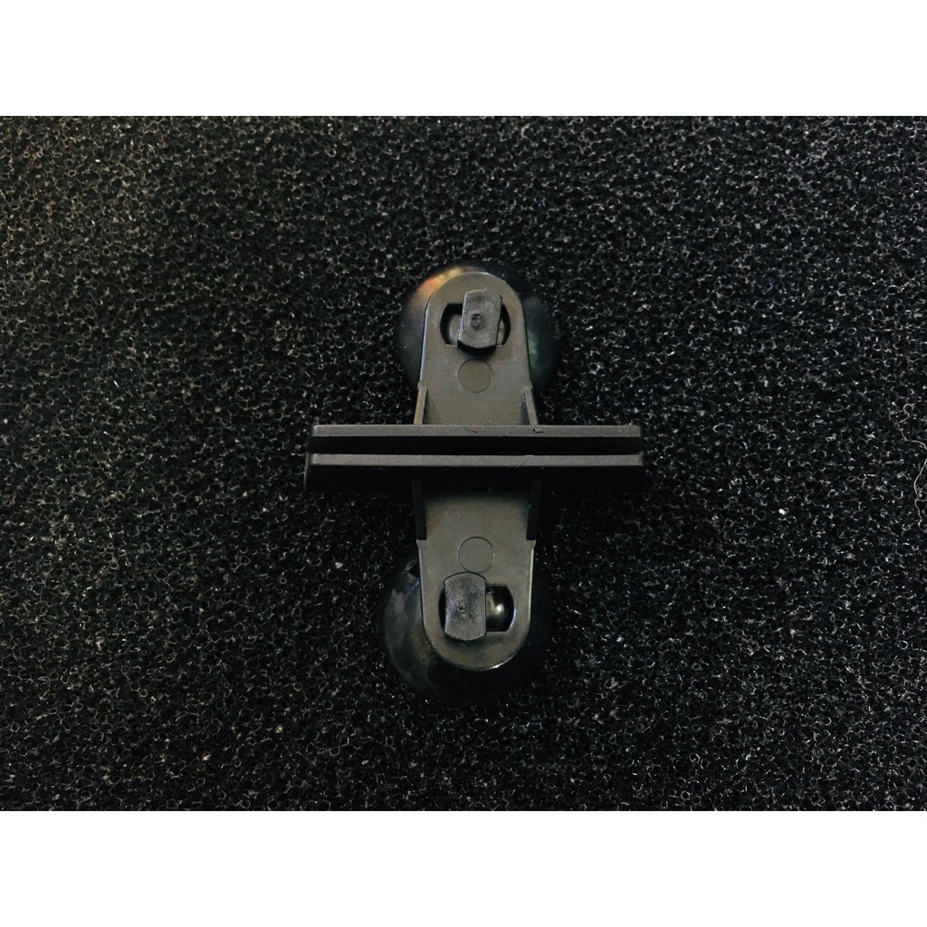 Hít giữ vách ngăn bể cá cảnh