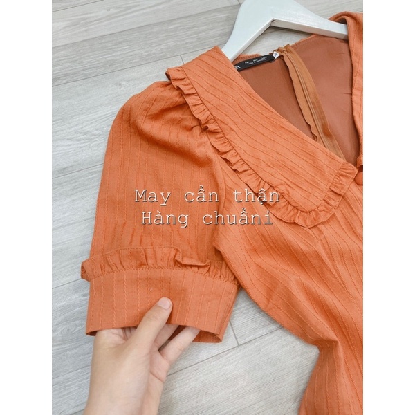 Đầm Cam Cổ Bèo Hai Lớp Cúc Bọc Vintage | BigBuy360 - bigbuy360.vn