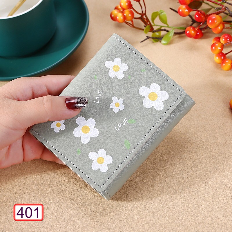 VÍ NGẮN NỮ CẦM TAY HOA VÀ LÁ CHỮ LOVE 401 DỄ THƯƠNG HOT TREND | BigBuy360 - bigbuy360.vn