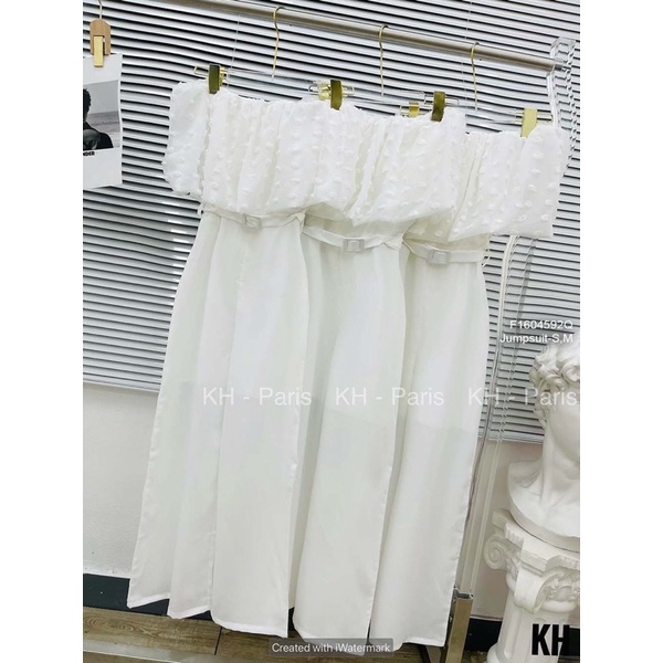 Jumpsuits trắng bi nổi